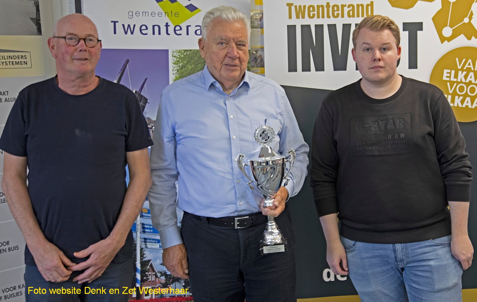 Tonnie Schutte (links) moest genoegen nemen met een tweede plaats