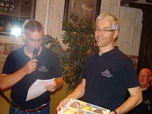 DEZ jubileumtoernooi 02-10-2012 team Tonny Roeterdink 2e prijs.jpg