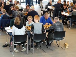 DEZ 8 tot 88 damtoernooi finale 12-04-2017 02939.JPG