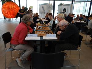 DEZ 8 tot 88 damtoernooi finale 12-04-2017 02945.JPG