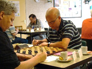CBP2011 Dinand Stegeman noteert zet.jpg